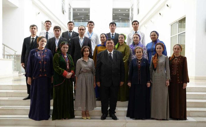 UN Turkmenistan-Launches-Specialized-Climate-Change-Curriculum-for-Higher-Education-Institutions