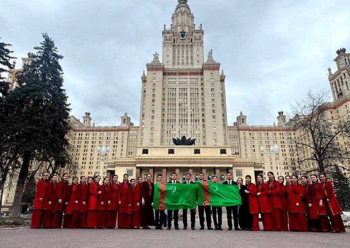 mgu-moskwa-turkmen-students-ломоносов