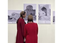 Fransuz suratçysynyň ýurdumyzdaky gadymy suratlarynyň sergisi