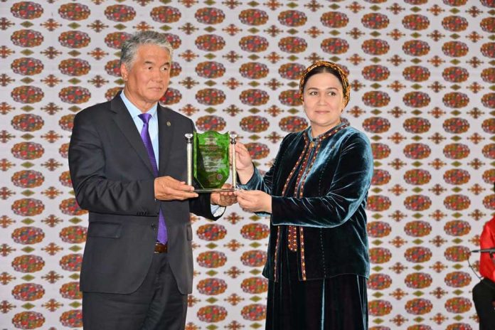 turkmen-haly-bayramy-sultan-rayev-turksoy-3105-012