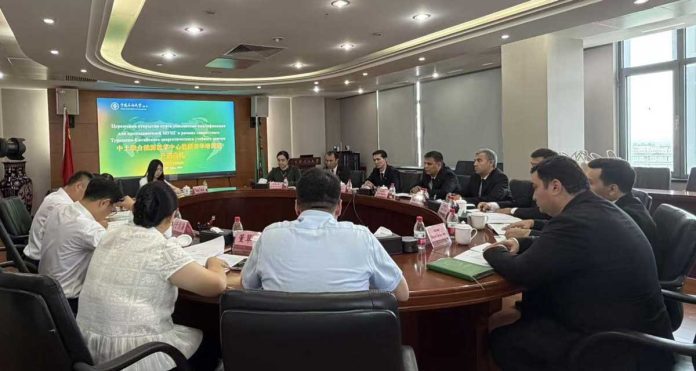 turkmeniatan-china-energy-university-beijing