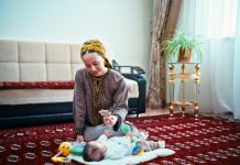 Türkmenistan diňe ene süýdi bilen iýmitlendirmegi goldamagy güýçlendirmek boýunça milli kampaniýa badalga berdi.