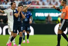 Dünýäniň 2 gezek çempiony toparçadan çykyp bilmedi
