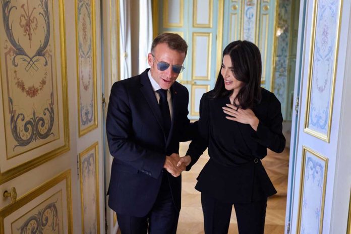 Saida-Mirziyoyeva-Meets-With-Emmanuel-Macron-in-France