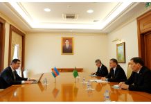 Türkmen-azerbaýjan sebitiň üstaşyr mümkinçiliklerini ösdürýär