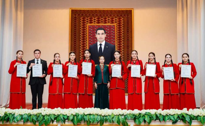 Turkmen-students-become-a-winner-of-the-international-online-Olympiad