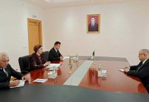 Alžir Halk Demokratik Respublikasynyň Ilçisi Ynanç hatlarynyň nusgalaryny gowşurdy