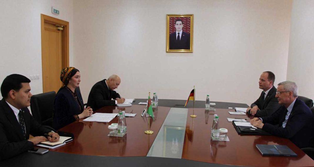 german-economy-mfa-meeting