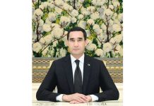 Türkmenistanyň Prezidenti Eýran Yslam Respublikasynyň ýol we şähergurluşyk ministrini kabul etdi