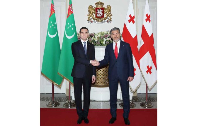 presidents-serdar-berdimuhamedov-and-Mihail-Kawelashvili-1607-001