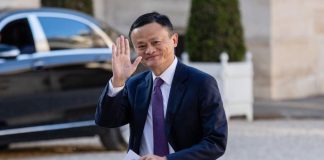 “Alibaba”-nyň paýnamalaryny satyn aldy