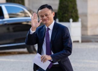 “Alibaba”-nyň paýnamalaryny satyn aldy