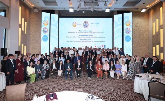 Turkmenistan-Shares-National-Experience-in-Strengthening-Social-Services-for-Children-and-Families