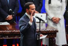 Abelardo de la Esprielýa Kolumbiýanyň Prezidenti wezipesine girişdi