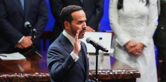 Abelardo de la Esprielýa Kolumbiýanyň Prezidenti wezipesine girişdi