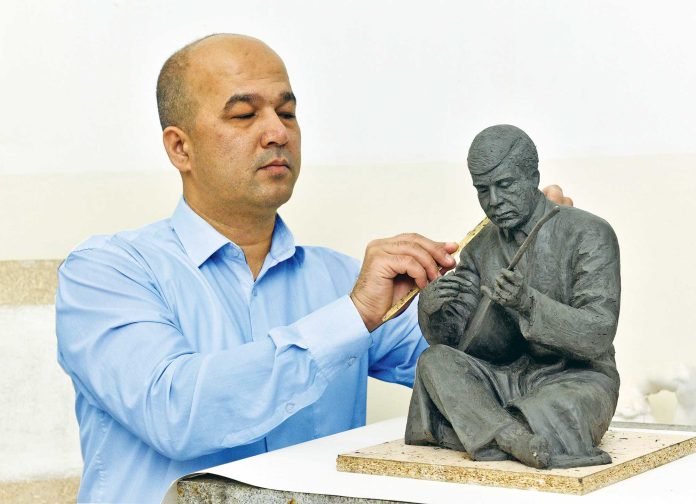 polat-mamiyev-heykeltarash