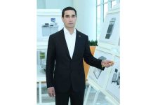 Hormatly Prezidentimiz Halkara pediatriýa merkeziniň gurluşyk işleri bilen tanyşdy