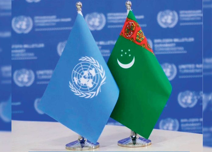 turkmenistan-un-flags