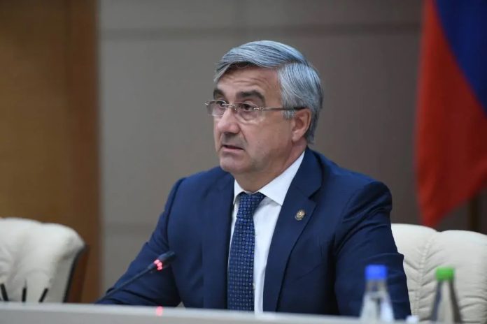 Василь Шайхразиев
