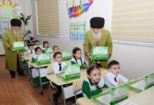 Bilimler we talyp ýaşlar güni hem-de täze okuw ýylynyň başlanmagy mynasybetli dabaraly çäreler geçirildi