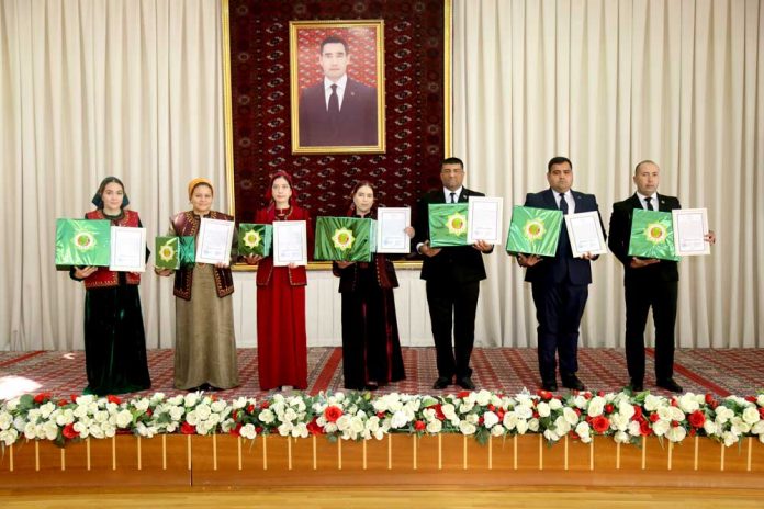 Baslesik-zaman-turkmenistan