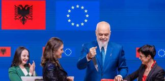 Albaniýa ÝB-ne agza bolmakçy
