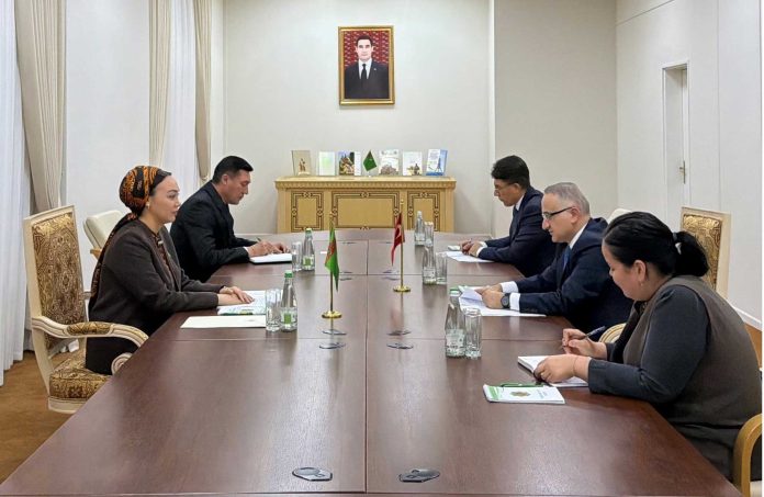 azerbaijan-ambassador-shener-mejlis-turkmenistan