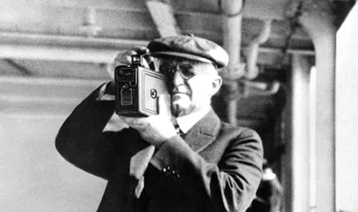 first-kodak-camera-eastman