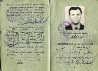Gagariniň diplomatik pasporty satylar