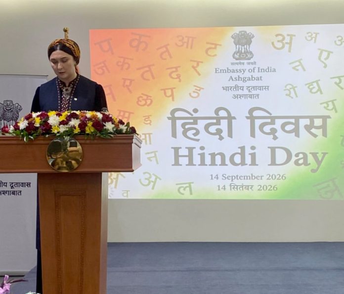 mahri-bashimova-hindi-day