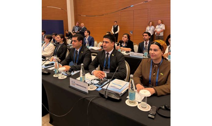 turkmen-parliamentaries-Parlamentara-Bileleşigiň-bütindünýä-maslahatyna-gatnaşdylar