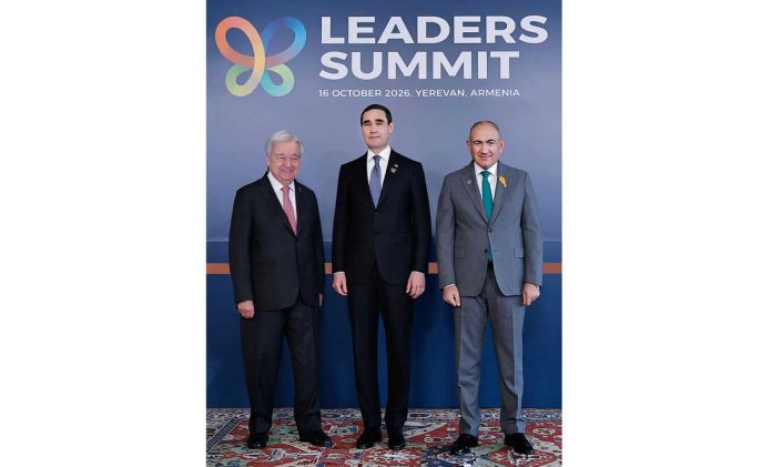 antonio-guterresh-serdar-berdimuhamedov-nikol-pashinyan-1710-001