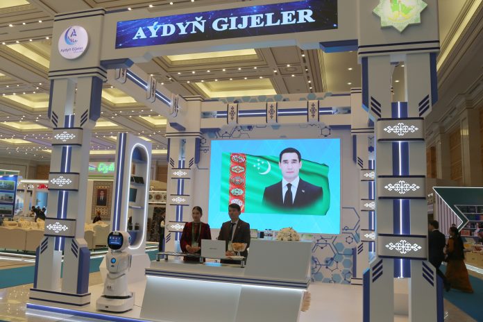 aydyn-gijeler-sergi-5X2A0746