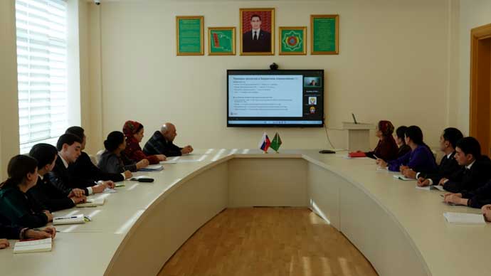 dowlet-gullugy-akademiyasy-hunar-okuw
