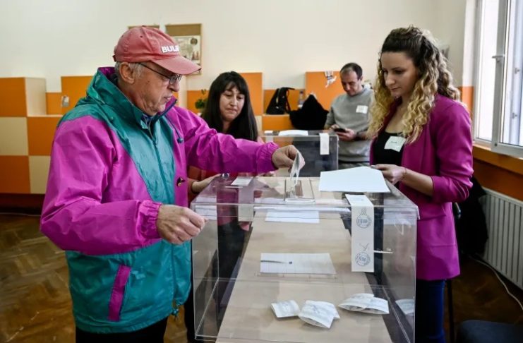 Bolgariýadaky saýlawyň ikinji tapgyry geçiriler