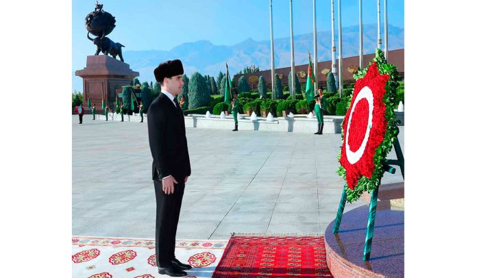 serdar-berdimuhamedov-hatyra-guni-061026-PR-01