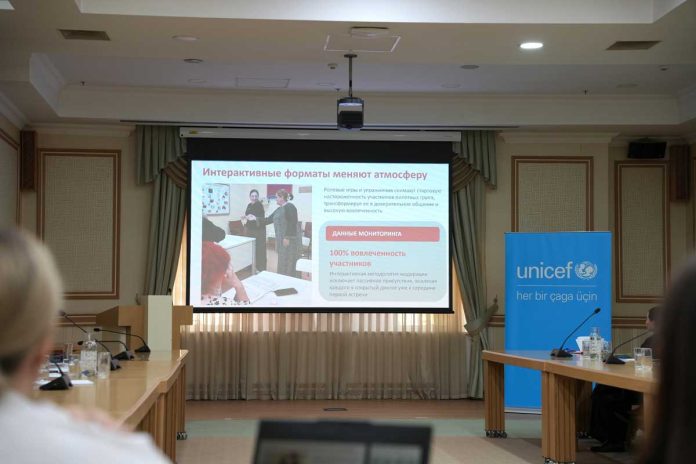 unicef-Turkmenistan-summarized-the-results-of-UNICEF's-pilot-project-to-support-parents