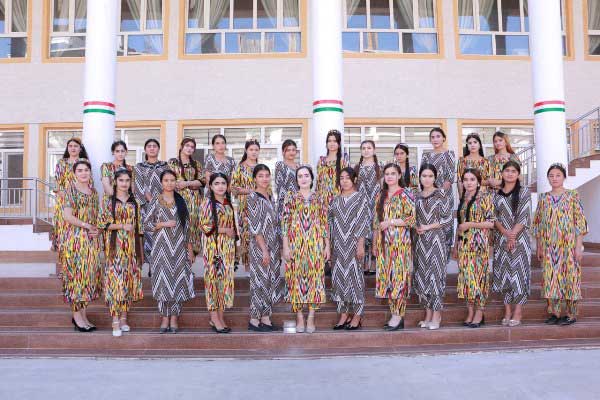 wearing-like-tajik